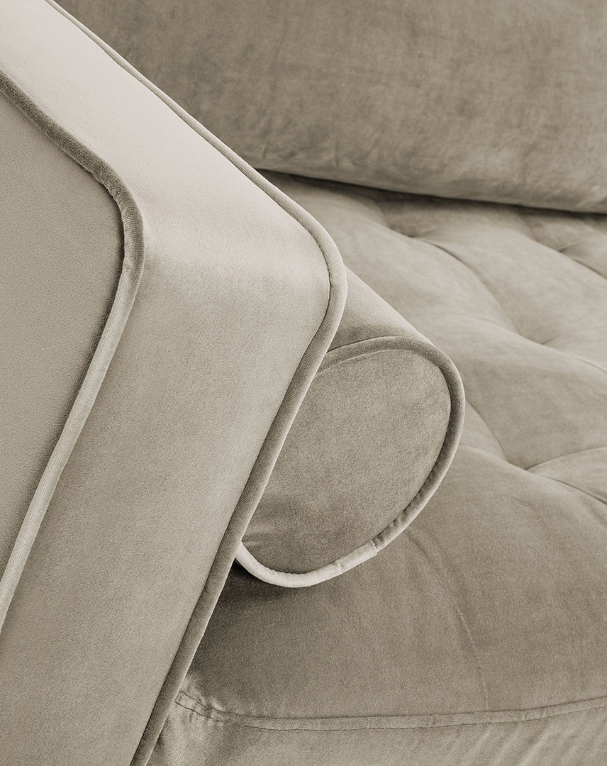 9713d03900a48eb8fa7d2a6c67b23221